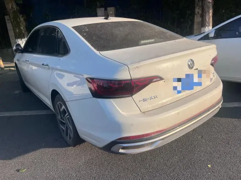 2024 Volkswagen Sagitar 1.5T 160HP L4 7DCT,autocango,china used car exporter,china ev exporter,chinese used car exporter,chinese used ev exporter