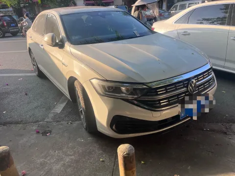 2024 Volkswagen Sagitar 1.5T 160HP L4 7DCT,autocango,china used car exporter,china ev exporter,chinese used car exporter,chinese used ev exporter