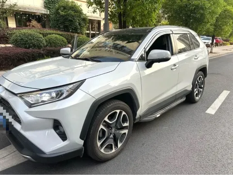 2020 TOYOTA RAV4,autocango,china used car exporter,china ev exporter,chinese used car exporter,chinese used ev exporter