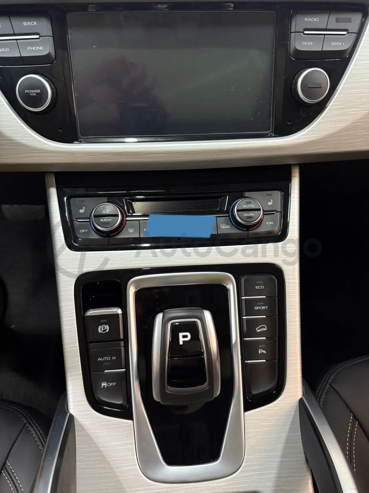 2020 Roewe i6 1.5T 169HP L4 7DCT,autocango,china used car exporter,china ev exporter,chinese used car exporter,chinese used ev exporter