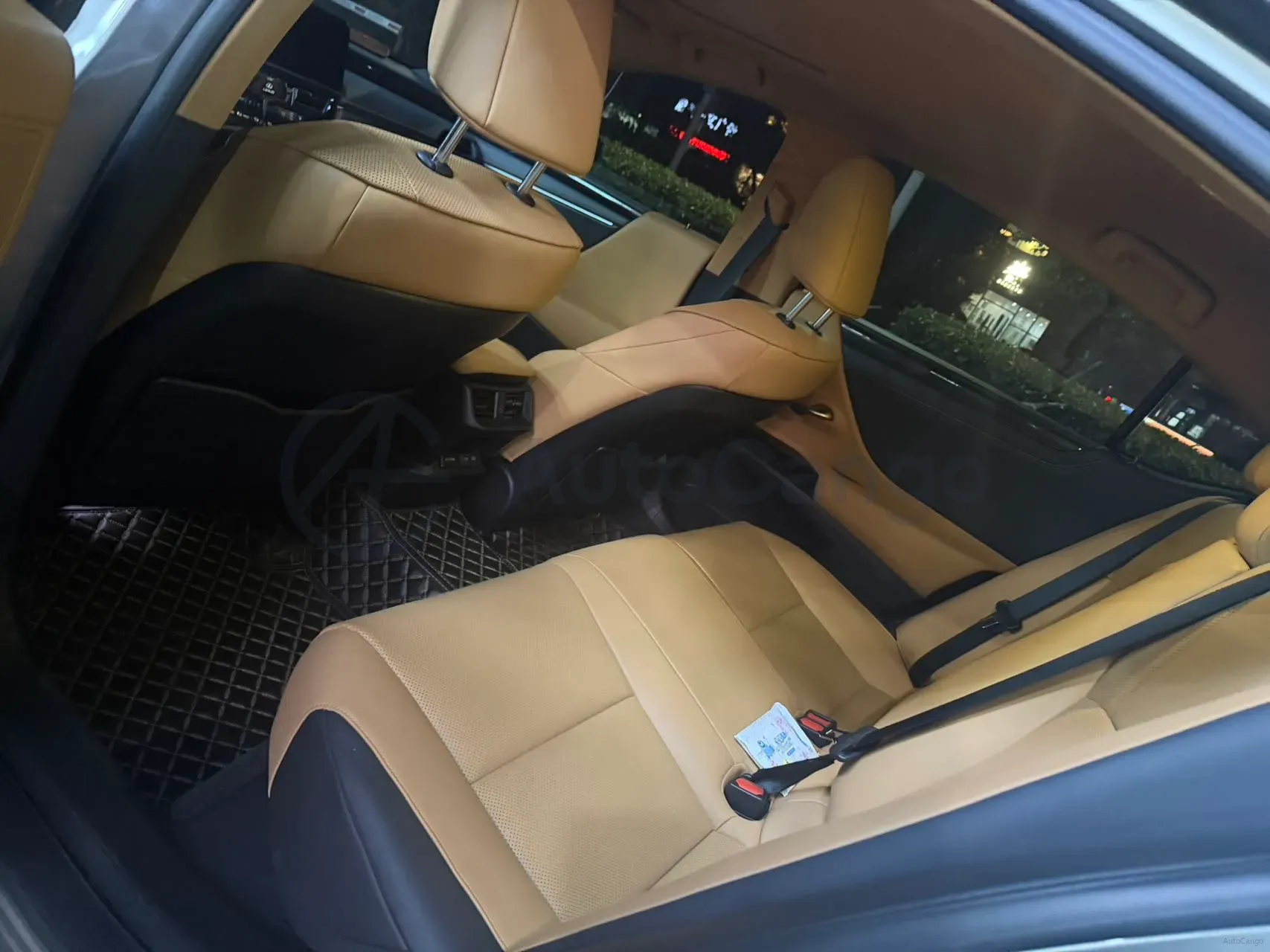 2023 Lexus ES 2.0L 173HP L4 CVT,autocango,china used car exporter,china ev exporter,chinese used car exporter,chinese used ev exporter