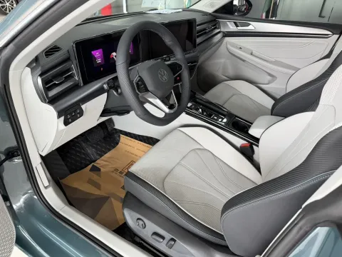 2023 Volkswagen Lamando 1.4T 150HP L4 7DCT,autocango,china used car exporter,china ev exporter,chinese used car exporter,chinese used ev exporter