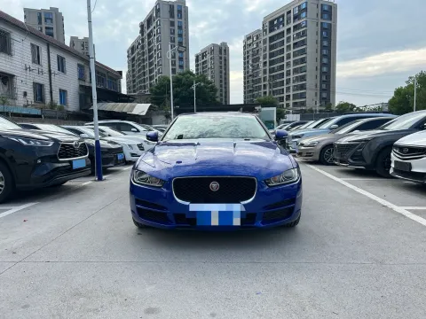 2019 HongQi H7 2.0T 204HP L4 6AT