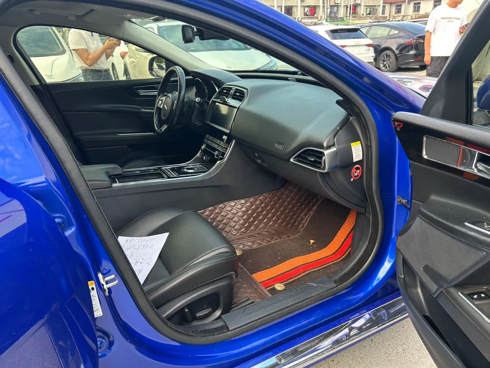 2019 HongQi H7 2.0T 204HP L4 6AT,autocango,china used car exporter,china ev exporter,chinese used car exporter,chinese used ev exporter