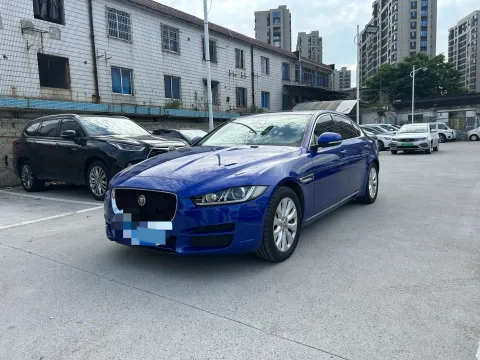 2019 HongQi H7 2.0T 204HP L4 6AT,autocango,china used car exporter,china ev exporter,chinese used car exporter,chinese used ev exporter