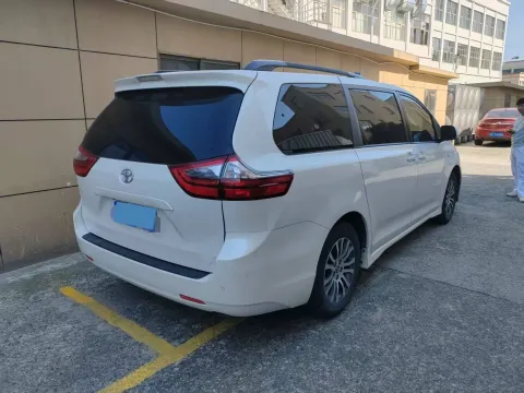 2019 Toyota Avalon 2.0L 178HP L4 CVT