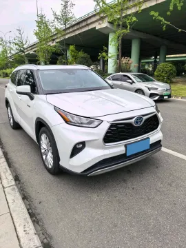 2023 Toyota Highlander 2.5L 189HP L4 E-CVT Hybrid,autocango,china used car exporter,china ev exporter,chinese used car exporter,chinese used ev exporter