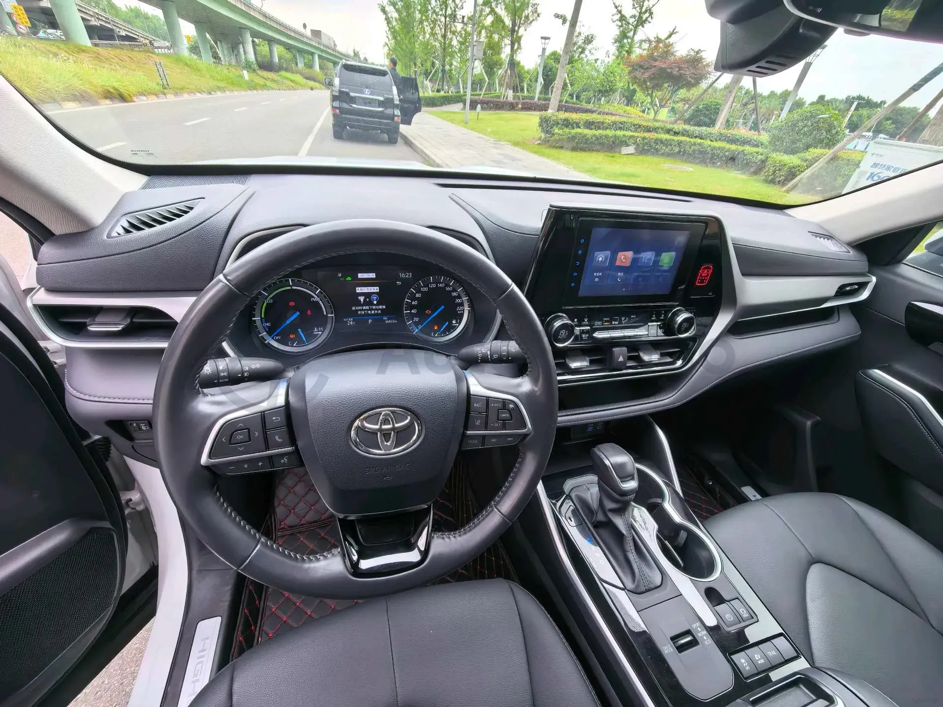 2023 Toyota Highlander 2.5L 189HP L4 E-CVT Hybrid,autocango,china used car exporter,china ev exporter,chinese used car exporter,chinese used ev exporter