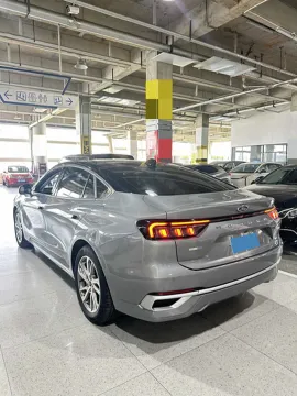 2022 Ford Mondeo 2.0T 238HP L4 8AT