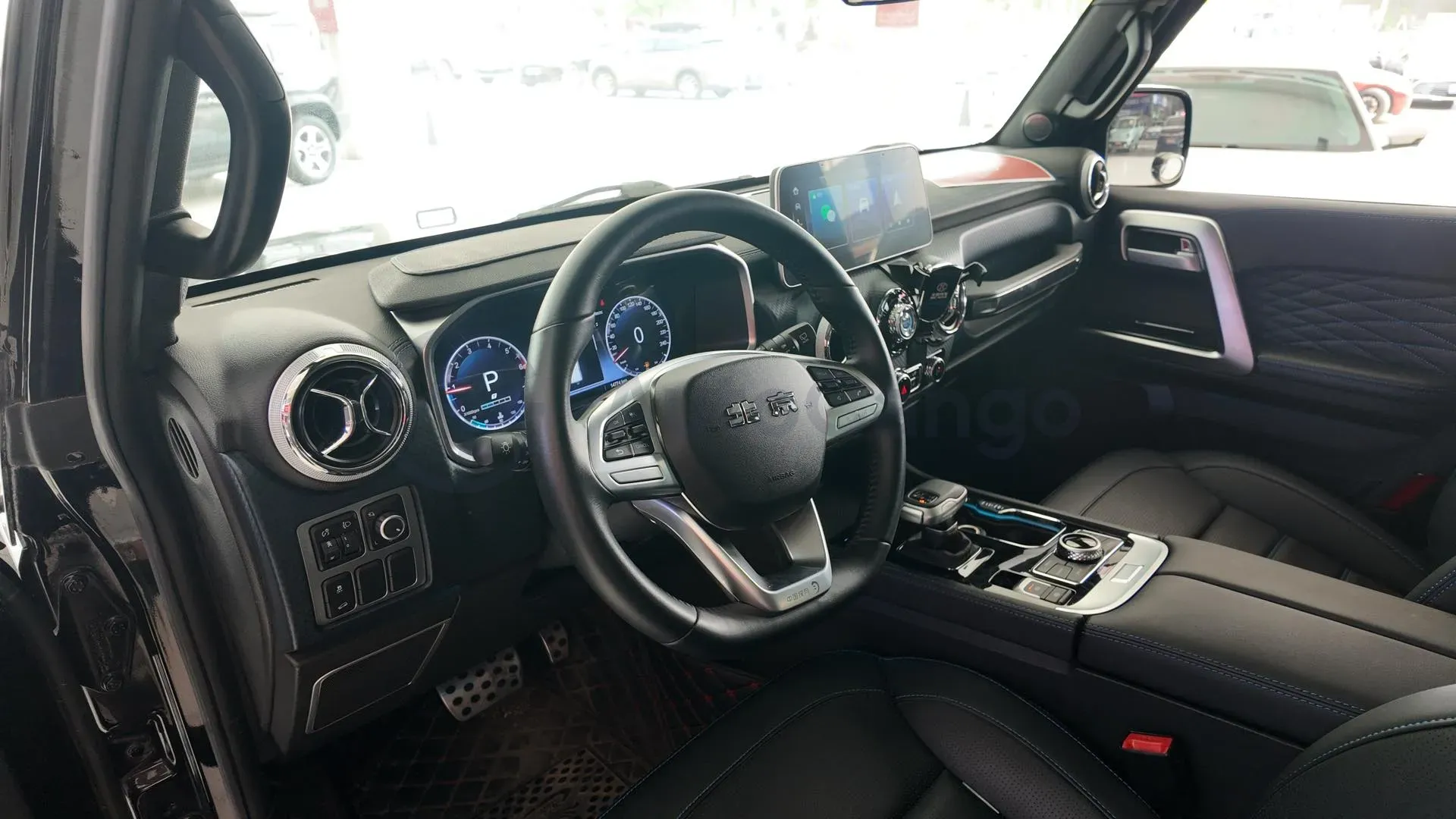 2023 Beijing BJ40 2.0T 224HP L4 8AT,autocango,china used car exporter,china ev exporter,chinese used car exporter,chinese used ev exporter