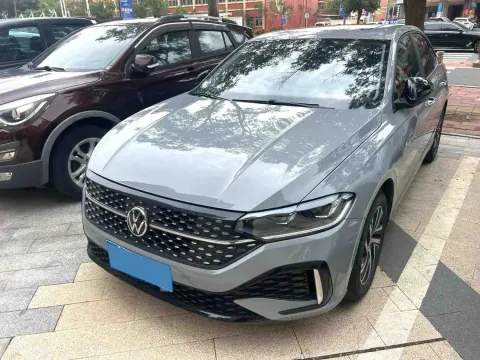 2023 VOLKSWAGEN LAVIDA,autocango,china used car exporter,china ev exporter,chinese used car exporter,chinese used ev exporter