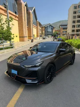 2023 CHANGAN UNI-V,autocango,china used car exporter,china ev exporter,chinese used car exporter,chinese used ev exporter