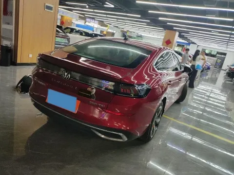 2023 Volkswagen Lamando 1.4T 150HP L4 7DCT