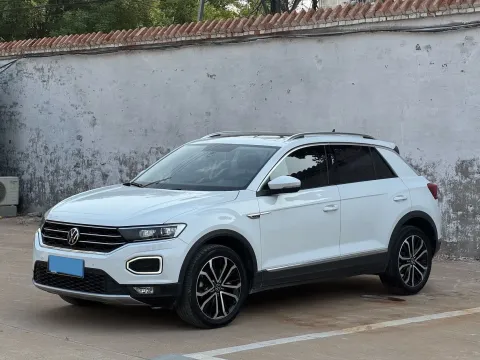 2022 VOLKSWAGEN T-ROC,autocango,china used car exporter,china ev exporter,chinese used car exporter,chinese used ev exporter