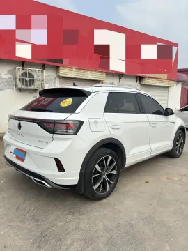 2023 Volkswagen T-Roc 1.5T 160HP L4 7DCT,autocango,china used car exporter,china ev exporter,chinese used car exporter,chinese used ev exporter