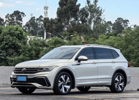 2023 VOLKSWAGEN TIGUAN L,autocango,china used car exporter,china ev exporter,chinese used car exporter,chinese used ev exporter