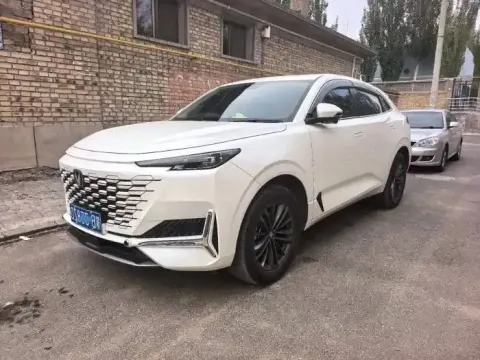 2023 CHANGAN UNI-K,autocango,china used car exporter,china ev exporter,chinese used car exporter,chinese used ev exporter