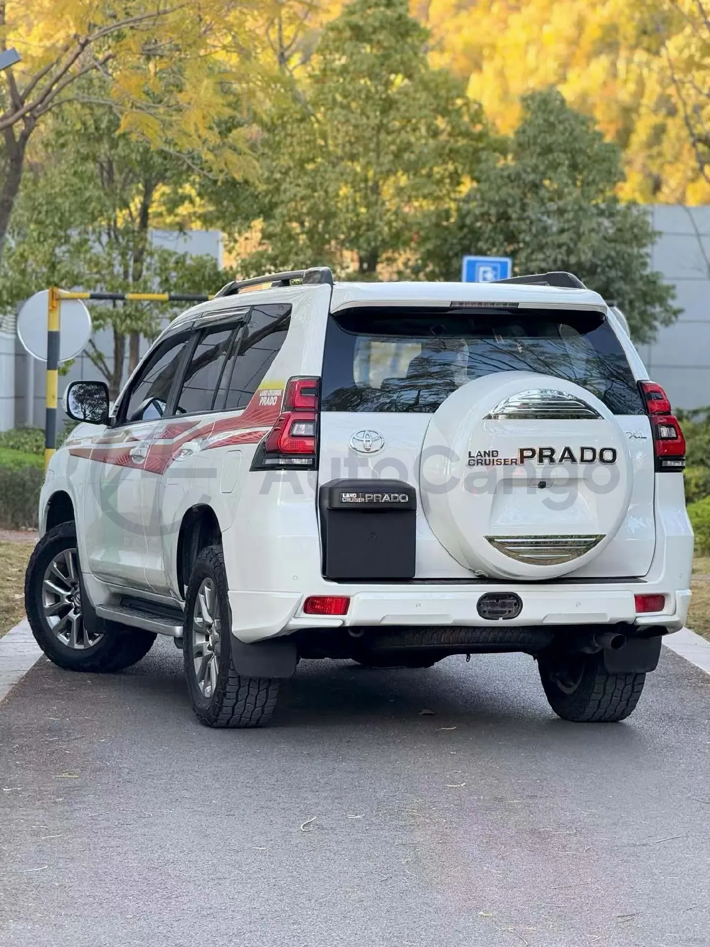 2019 Toyota Land Cruiser Prado 3.5L 280HP V6 6AT,autocango,china used car exporter,china ev exporter,chinese used car exporter,chinese used ev exporter