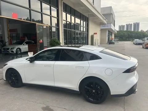 2022 ChangAn UNI-V 1.5T 188HP L4 7DCT