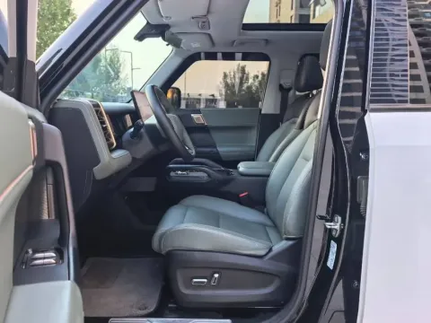 2024 iCAR iCAR 03 BEV 65.69KWH,autocango,china used car exporter,china ev exporter,chinese used car exporter,chinese used ev exporter