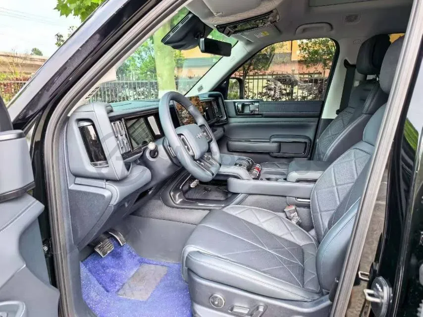 2025 FangChengBao Bao 5 1.5T 194HP L4 E-CVT PHEV 31.8KWH,autocango,china used car exporter,china ev exporter,chinese used car exporter,chinese used ev exporter