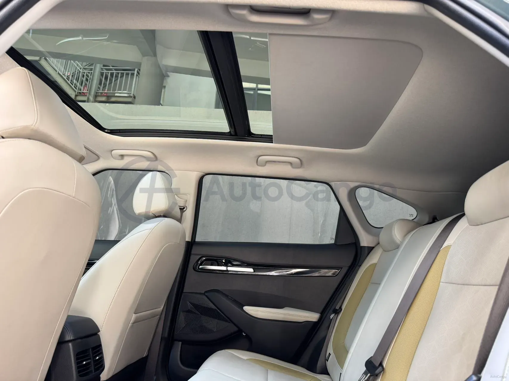 2023 Kia Seltos 1.5L 115HP L4 CVT,autocango,china used car exporter,china ev exporter,chinese used car exporter,chinese used ev exporter