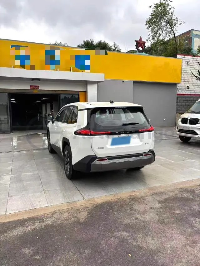 2026 Toyota RAV4 2.0L 152HP L4 E-CVT Hybrid,autocango,china used car exporter,china ev exporter,chinese used car exporter,chinese used ev exporter