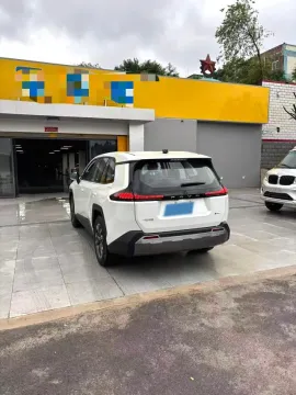 2026 Toyota RAV4 2.0L 152HP L4 E-CVT Hybrid
