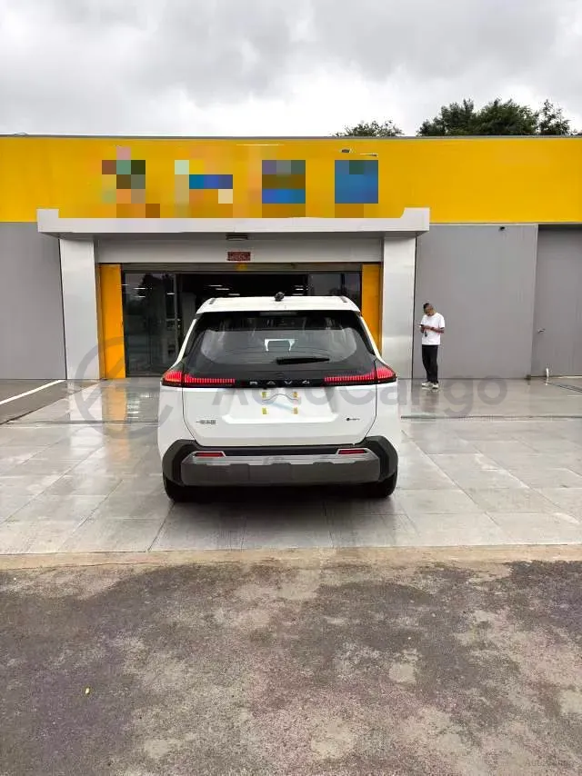 2026 Toyota RAV4 2.0L 152HP L4 E-CVT Hybrid,autocango,china used car exporter,china ev exporter,chinese used car exporter,chinese used ev exporter