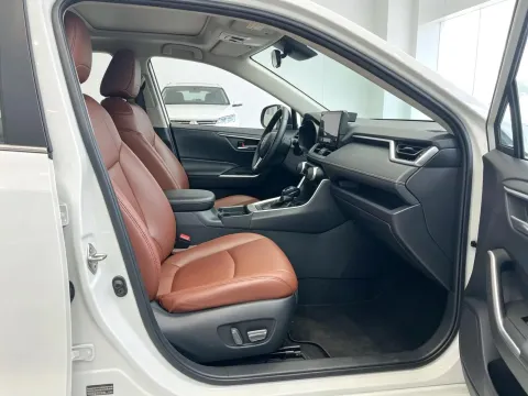 2023 Toyota RAV4 2.0L 171HP L4 CVT