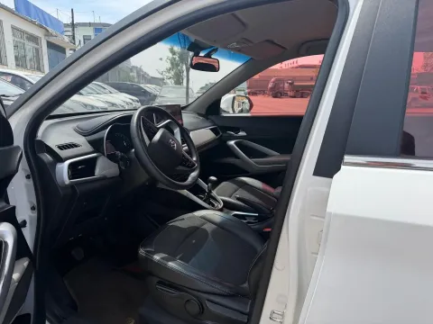 2017 BaoJun 510 1.5L 112HP L4 6MT