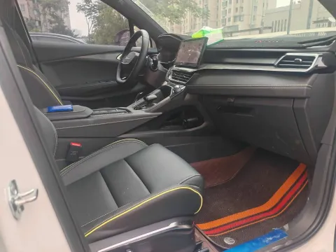 2023 LYNK&CO 06 1.5T 181HP L4 7DCT,autocango,china used car exporter,china ev exporter,chinese used car exporter,chinese used ev exporter