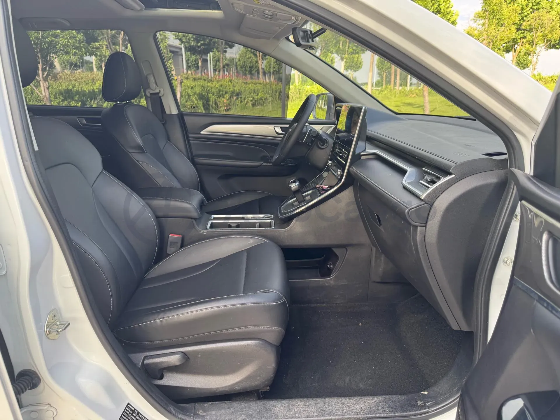 2023 Haval M6 1.5T 150HP L4 7DCT,autocango,china used car exporter,china ev exporter,chinese used car exporter,chinese used ev exporter