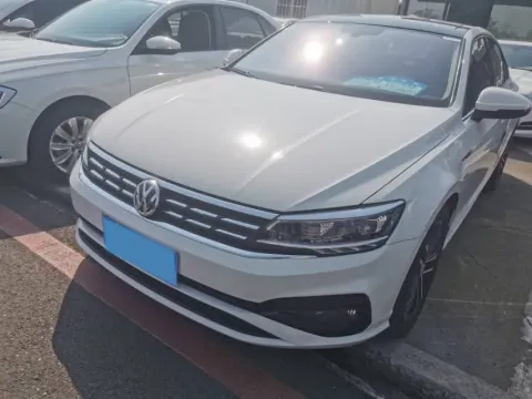 2021 VOLKSWAGEN LAMANDO,autocango,china used car exporter,china ev exporter,chinese used car exporter,chinese used ev exporter