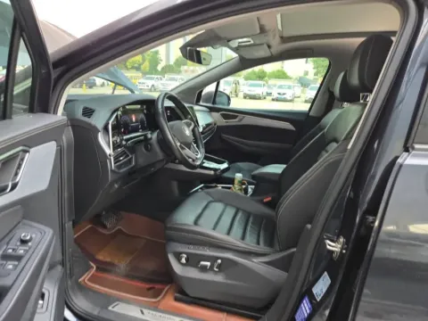 2021 Volkswagen Talagon 2.0T 220HP L4 7DCT