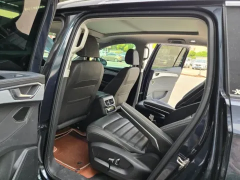 2021 Volkswagen Talagon 2.0T 220HP L4 7DCT