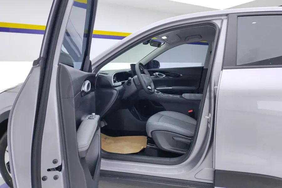 2025 ChangAn KuaYue KuaYueXing V5 EV BEV 41.87KWH,autocango,china used car exporter,china ev exporter,chinese used car exporter,chinese used ev exporter