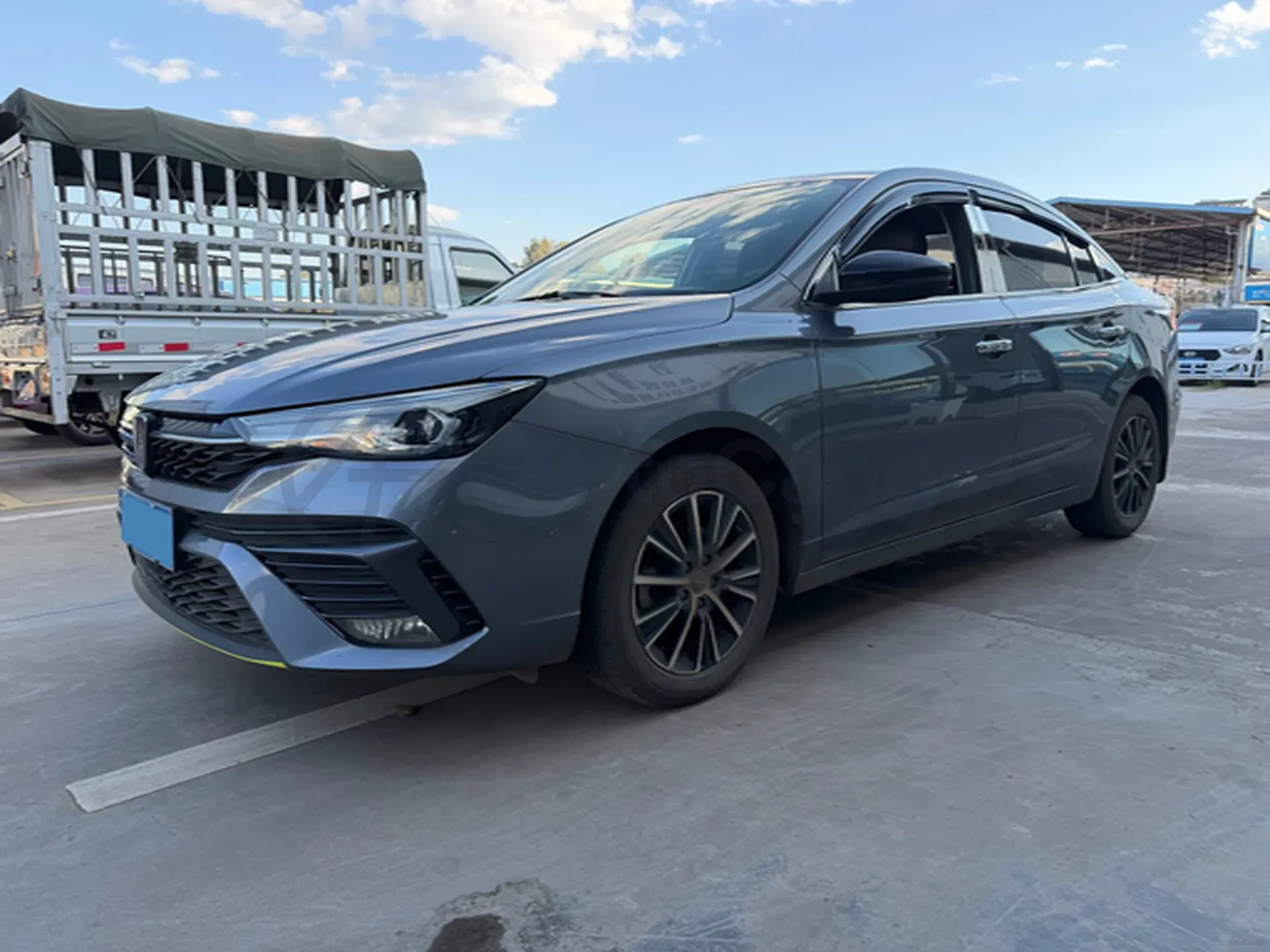 2021 Roewe i5 1.5L 120HP L4 5MT,autocango,china used car exporter,china ev exporter,chinese used car exporter,chinese used ev exporter