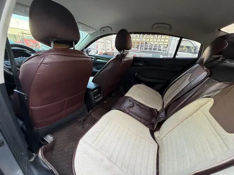 2021 Roewe i5 1.5L 120HP L4 5MT