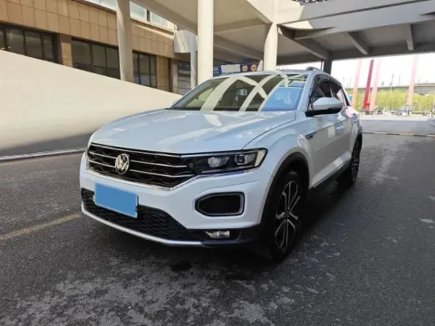 2021 VOLKSWAGEN T-ROC,autocango,china used car exporter,china ev exporter,chinese used car exporter,chinese used ev exporter