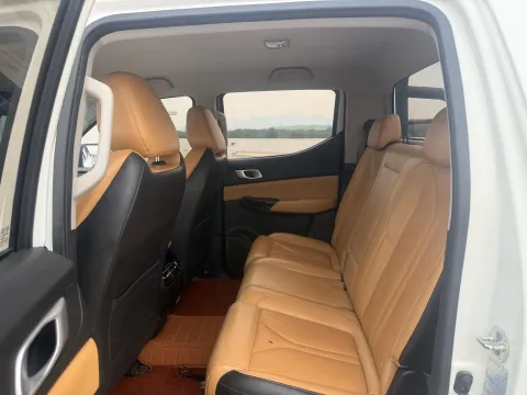 2023 ChangAn LanTuoZhe 2.0T 233HP L4 8AT