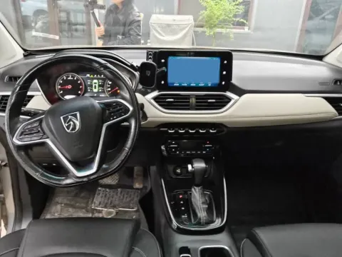2018 BaoJun 530 1.5T 150HP L4 6DCT