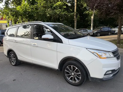 2019 BaoJun 730 1.5L 112HP L4 6MT