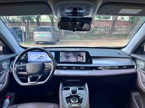2024 Chery Tiggo 8 Plus 2.0T 254HP L4 7DCT