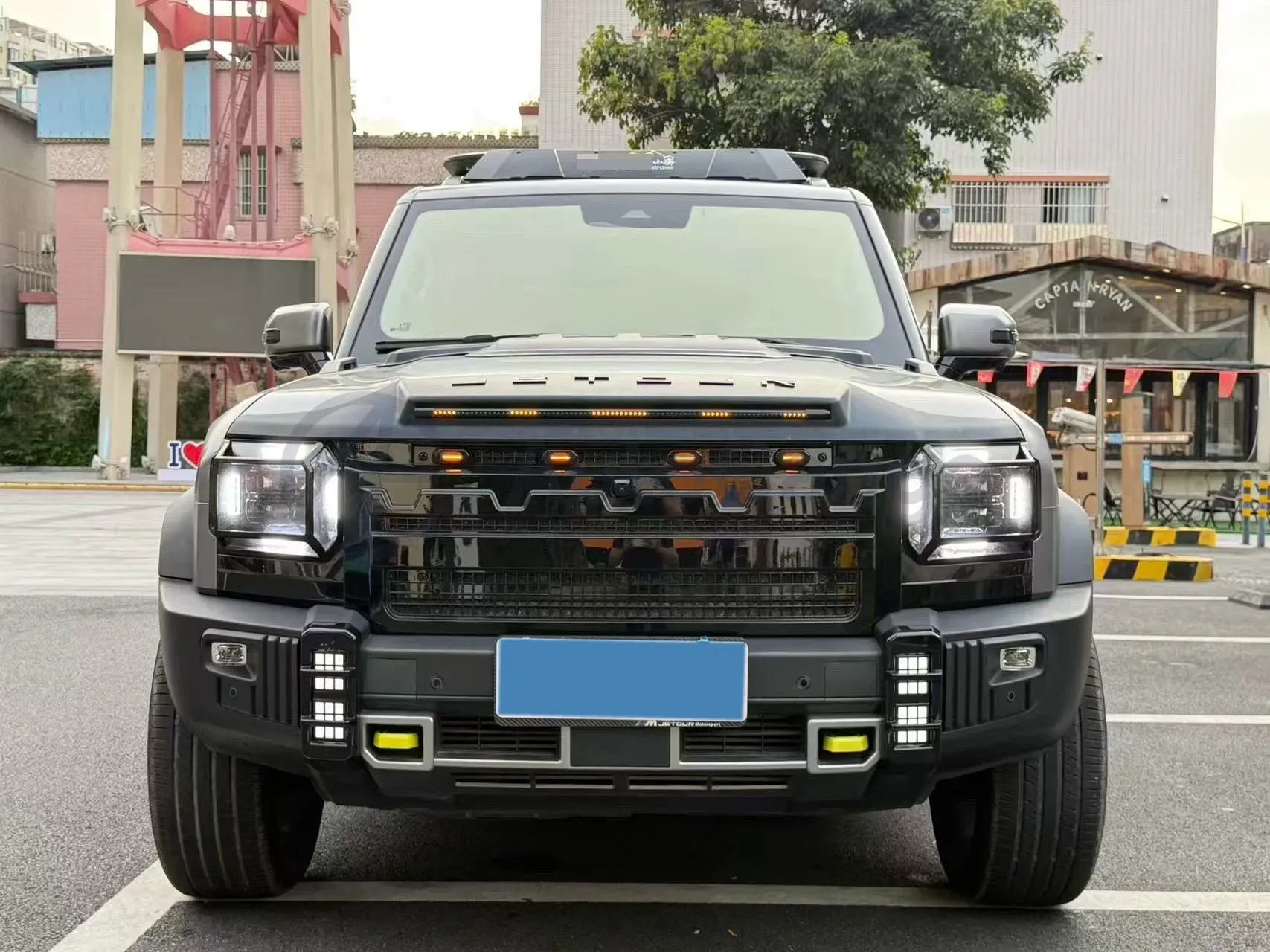 2023 Jetour Traveller 2.0T 254HP L4 7DCT,autocango,china used car exporter,china ev exporter,chinese used car exporter,chinese used ev exporter
