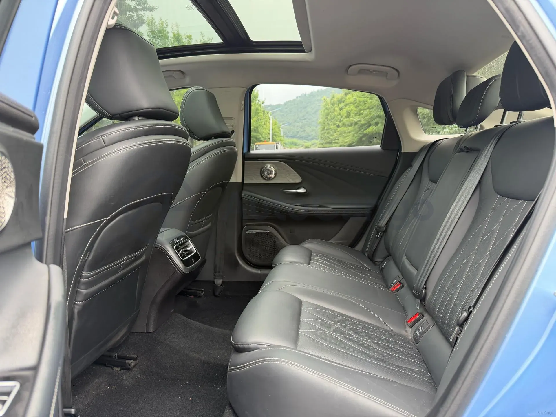 2022 Chery Arrizo 8 1.6T 197HP L4 7DCT,autocango,china used car exporter,china ev exporter,chinese used car exporter,chinese used ev exporter
