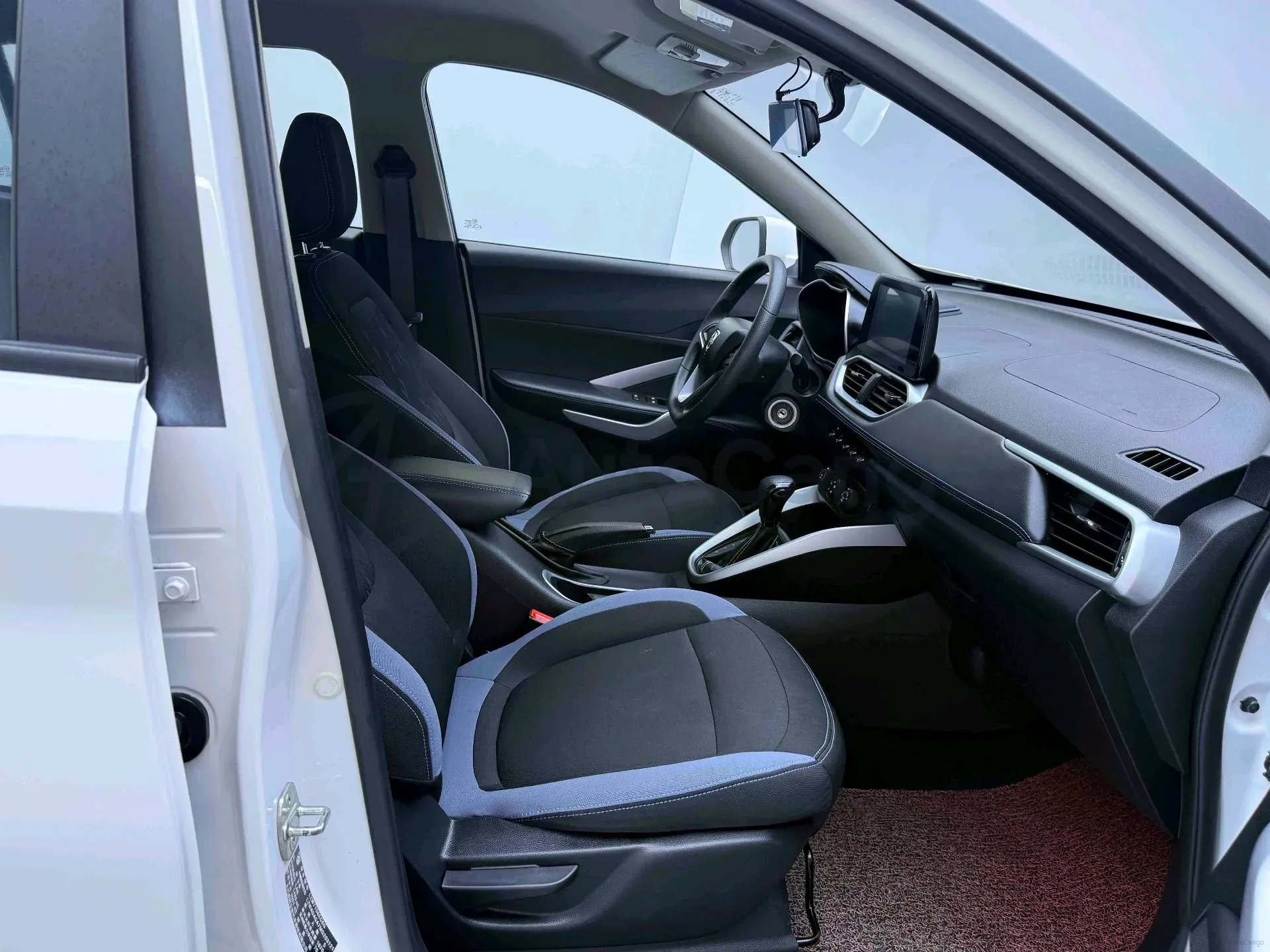 2021 BaoJun 510 1.5L 99HP L4 CVT,autocango,china used car exporter,china ev exporter,chinese used car exporter,chinese used ev exporter