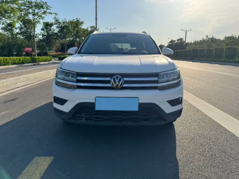2021 Volkswagen Tharu 1.4T 150HP L4 7DCT,autocango,china used car exporter,china ev exporter,chinese used car exporter,chinese used ev exporter