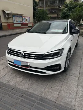 2021 VOLKSWAGEN LAMANDO,autocango,china used car exporter,china ev exporter,chinese used car exporter,chinese used ev exporter