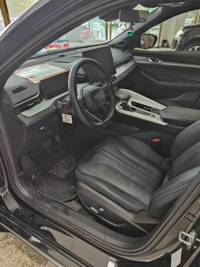 2025 Geely Preface 1.5T 181HP L4 7DCT,autocango,china used car exporter,china ev exporter,chinese used car exporter,chinese used ev exporter